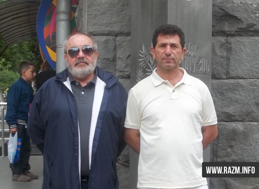 (Ձախից աջ) Հովսեփ Հովսեփյան,  Վոլոդյա Ավետիսյան