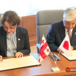 Министр обороны Грузии Тинатин Xидашели и министр обороны Японии Гэн Накатанин подписали меморандум о сотрудничестве двух оборонных ведомств