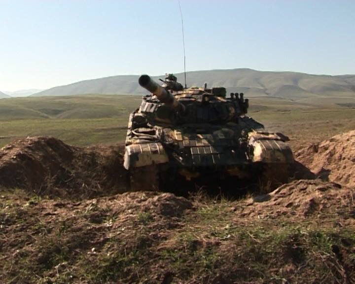 Танк Т-72 ВС Армении