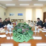 Глава МО Армении Виген Саргсян встретился с специальным представителем ООН на Южном Кавказе Гюнтером Бехлером