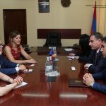 Первый заместитель министра обороны Армении Артак Закарян провел встречу с представителями ЕС