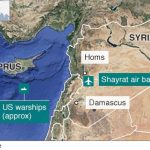 Примерное расположение американской морской группировки и авиабазе Шайрат в провинции Хомс (Архив)