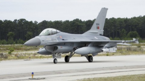 Պորտուգալիային պատկանող F-16 կործանիչ, որը տրամադրվելու է Ռումինիային