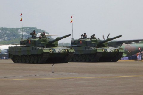 Ինդոնեզիայի՝ Գերմանիայից ստացած առաջին երկու Leopard-2A4 տանկերը