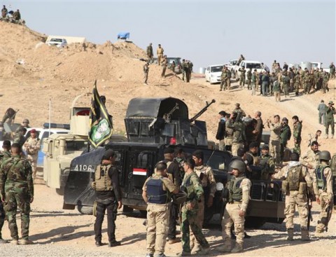Քրդական անվտանգության ուժերի և Իրաքի զինված ուժերի զինվորները Բաղդադի հյուսիսում: Աղբյուր՝ REUTERS