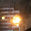 Գրոզնիում Մամուլի շենքն այրվելիս