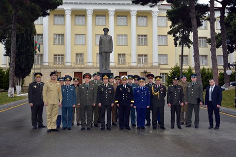 Ադրբեջանում հավատարմագրված օտարերկրյա ռազմական կցորդները Հեյդար Ալիևի անվան բարձր զինվորական դպրոցում