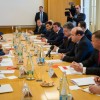 Ուկրաինայի նախագահ Պյոտր Պորոշենկոյի և ԿԽՄԿ նախագահ Պետեր Մաուրերի պատվիրակությունների հանդիպումը Շվեյցարիայում