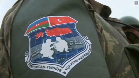Թուրք-ադրբեջանական համատեղ զորավարժության տարբերանշան