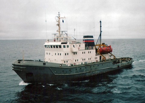 ՌԴ հյուսիսային նավատորմի ՍԲ-523 փրկարարական նավը