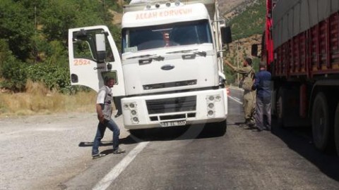 Քրդական PKK-ի անդամները փակել են Թունջելիի ճանապարհները և կանգնեցրել են այնտեղով անցնող մեքենաները