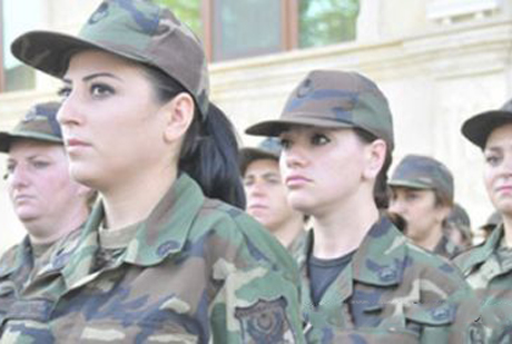 Ադրբեջանցի կին զինծառայողներ