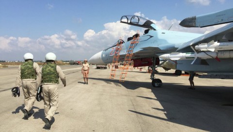 ՌԴ ԶՈւ Սու-30ՍՄ կործանիչը Սիրիայի «Հմեյմիմ» ավիաբազայում