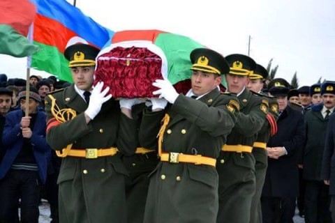 Ադրբեջանցի սպանված զինծառայողի հուղարկավորություն