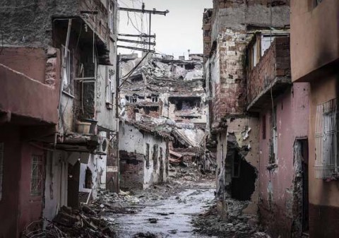 Թուրքիայի Դիարբեքիր նահանգի Սուր գավառը թուրքա-քրդական բախումների արդյունքում. 24.01.2016 թ.