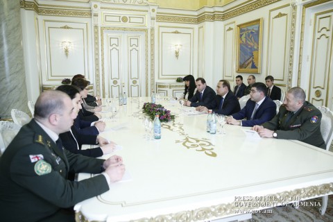 Հայաստանի վարչապետի հանդիպումը Վրաստանի պաշտպանության նախարարի հետ