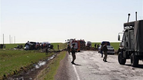 Փետրվարի 18-ին Դիարբեքիր-Լիջե ավտոճանապարհին զինվորական մեքեն է պայթեցվել, սպանվել է առնվազն 6 զինծառայող