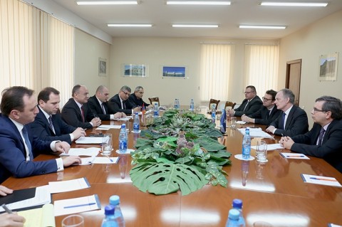 ՀՀ պաշտպանության նախարարության` ՆԱՏՕ-ի հետ համագործակցության համար պատասխանատու աշխատակիցների և ՆԱՏՕ-ի պատվիրակության հանդիպում Երևանում