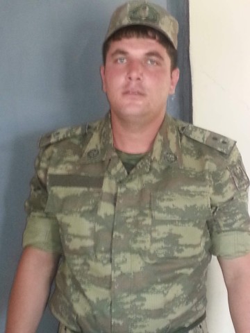 Ադրբեջանի ԶՈւ զինծառայող, կրտսեր սերժանտ Աբբասզադե Էլշադ Ռագուֆ օղլուն (Abbaszadə Elşad Raquf oğlu)․