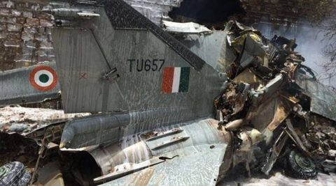 Հնդկաստանի ՌՕՈւ ՄիԳ-27 կործանիչ-ռմբակոծիչի մնացորդները Նկարը՝ հնդկական ANI (Asian News International) գործակալության