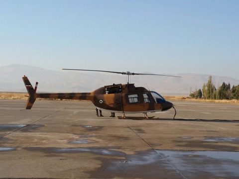 Իրանի ԶՈւ ցամաքային զորքերի ավիացիայի վերանորոգված «Bell-206» ուղղաթիռը