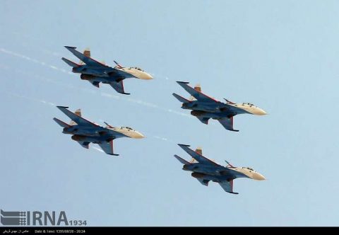 ՌԴ ՌՕՈւ «Ռուսկիյե վիտյազի» ավիացիոն խումբը ցուցադրում է բարձրագույն պիլոտաժի հնարքներ Իրանում