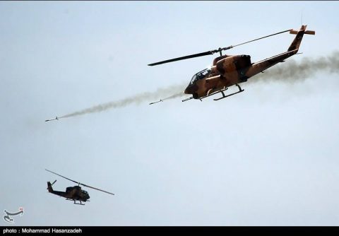 Bell AH-1 Cobra ուղղաթիռները զորավարժության ժամանակ