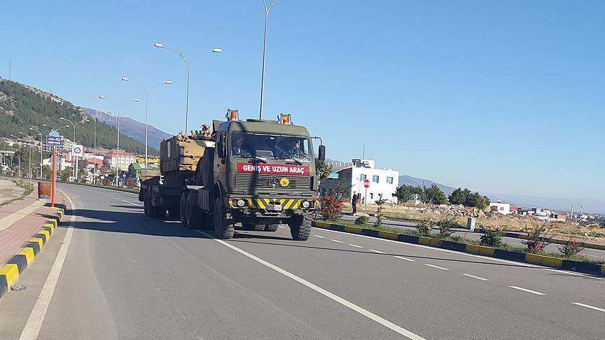 Թուրքիայի զինուժը 25 տանկ է ուղարկել անմիջապես Սիրիայի հետ սահման:
