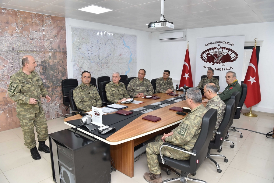 Թուրքիայի ԶՈւ հրամանատարությունը այցելել է Սիրիայի սահմանակից նահանգների ստորաբաժանումներ: