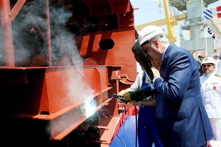 Թուրքիայի նախագահը թուրքական աչտադրության «Իսթանբուլ» ֆրեգատի շինարարական աշխատանքների մեկնարկն է տվել