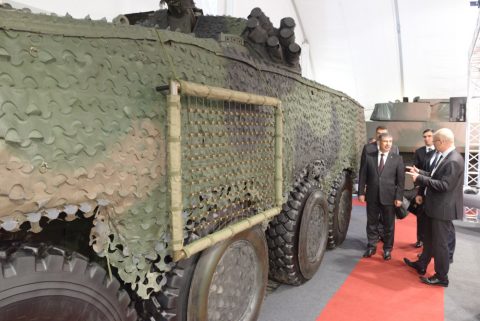 Լեհական KTO Rosomak զրահապատ մեքենայի հատված