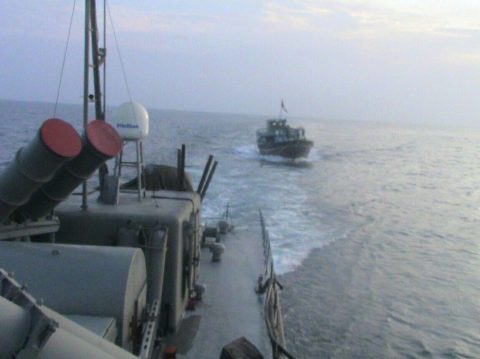 Օմանի ծոցում Իրանի ՌԾՈւ ռազմանավը նախազգուշացրել է իրանական ձկնորսական նավին մոտեցող ԱՄՆ ռազմանավին 