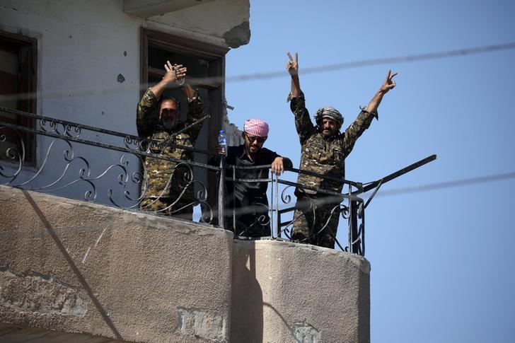 «Սիրիայի դեմոկրատական ուժեր» խմբավորման (SDF) մարտիկները Ռաքքայում