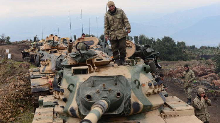 Թուրքիայի ԶՈւ զինծառայողներն ու զինտեխնիկան Սիրիայի Աֆրին շրջանում