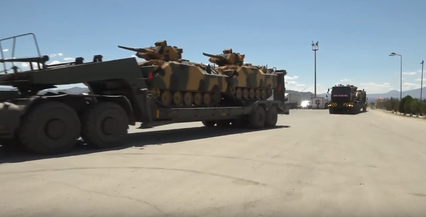 Թուրքական ACV-15-երի շարասյունը Նախիջևան գալիս