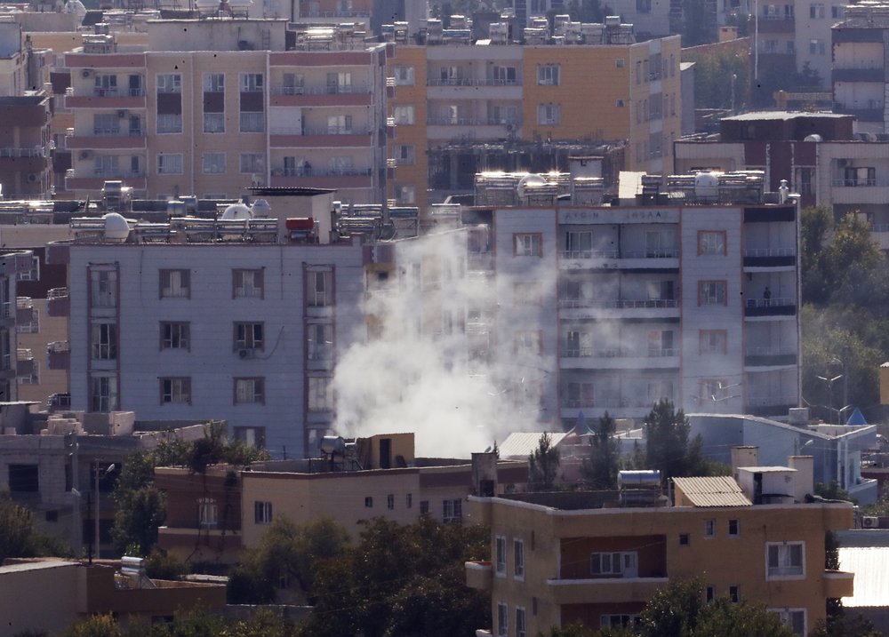 Այսօր Սիրիայի Ռաս ալ–Այն քաղաքում ենթադրյալ արկակոծությունից բարձրացած ծուխը․ լուսանկարը՝ Associated Press–ի